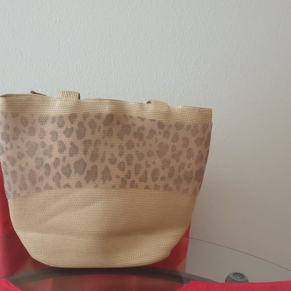 Beautiful Animal Print Hat & Hanbag.SOLD - Picture 3 of 10